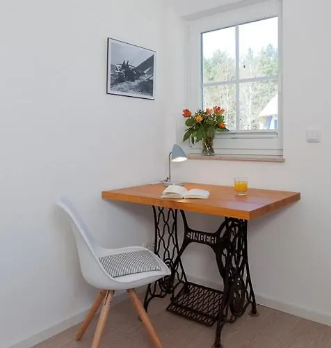 Haus 163, Laerchenweg 8 * Karlshagen